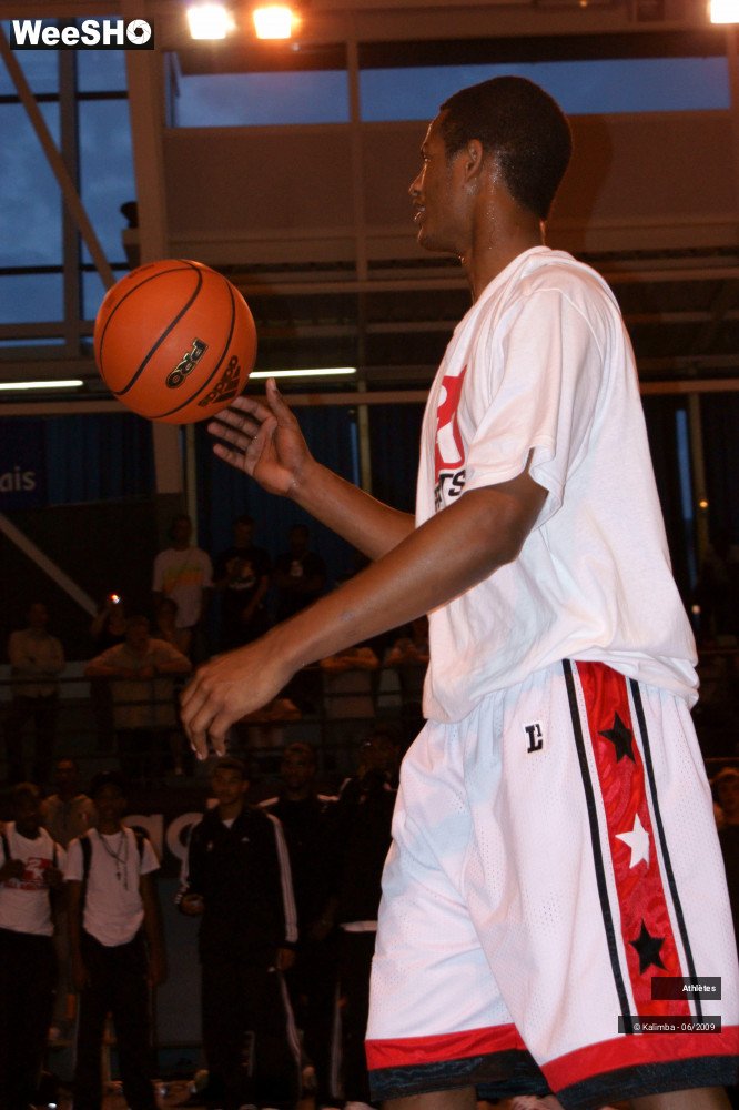 18/43 photos du spectacle Mondial Junior de Basket