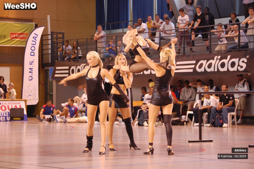 22/43 photos du spectacle Mondial Junior de Basket