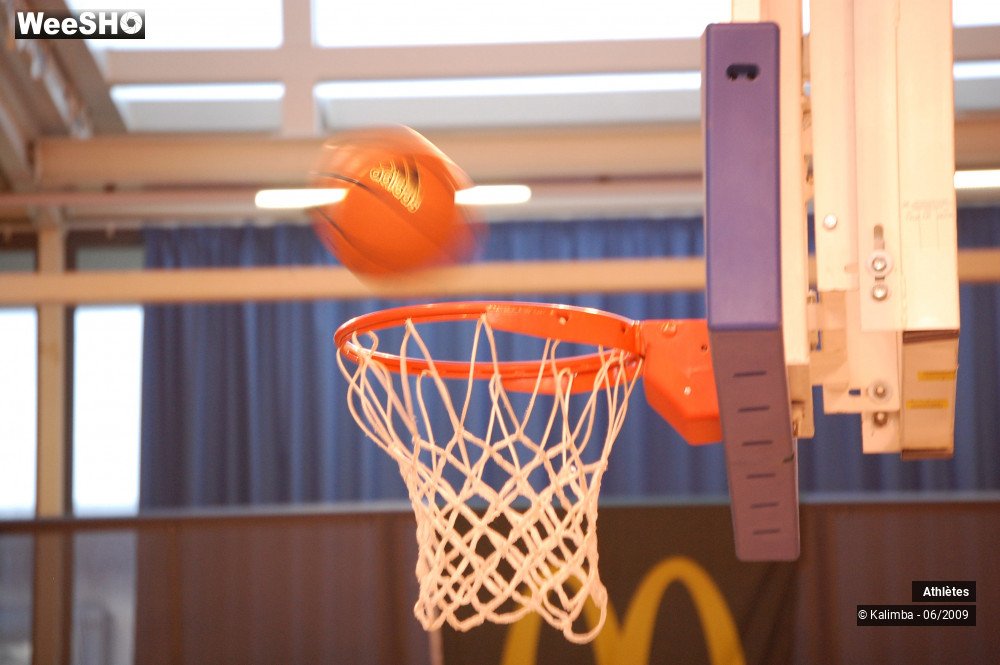 26/43 photos du spectacle Mondial Junior de Basket