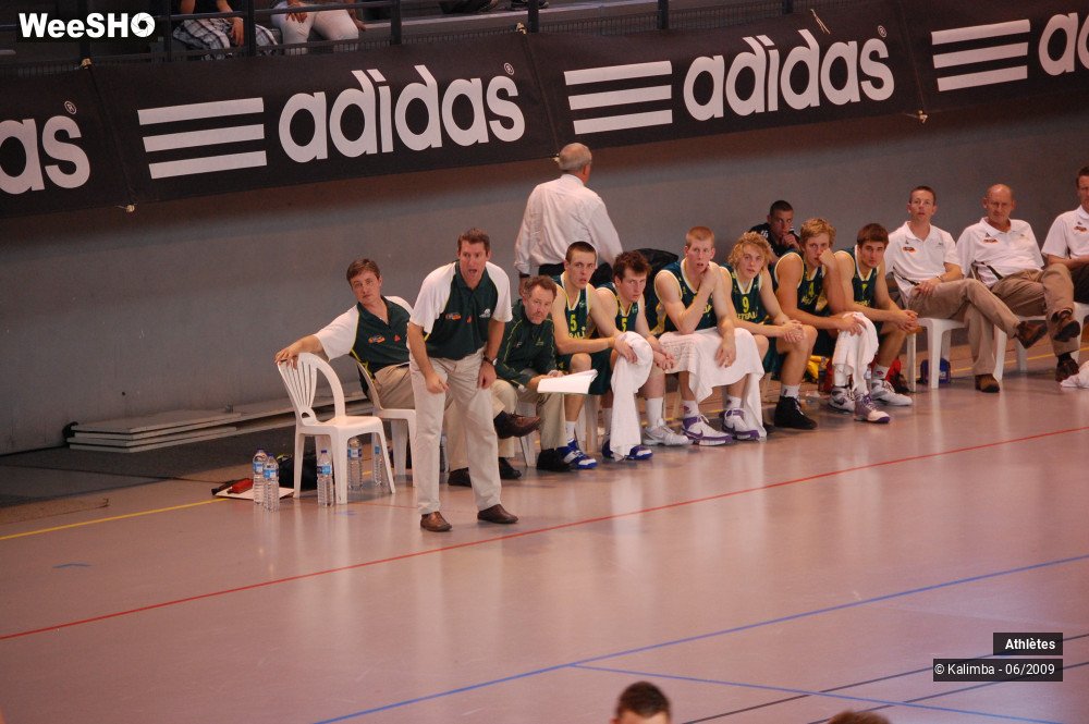 35/43 photos du spectacle Mondial Junior de Basket