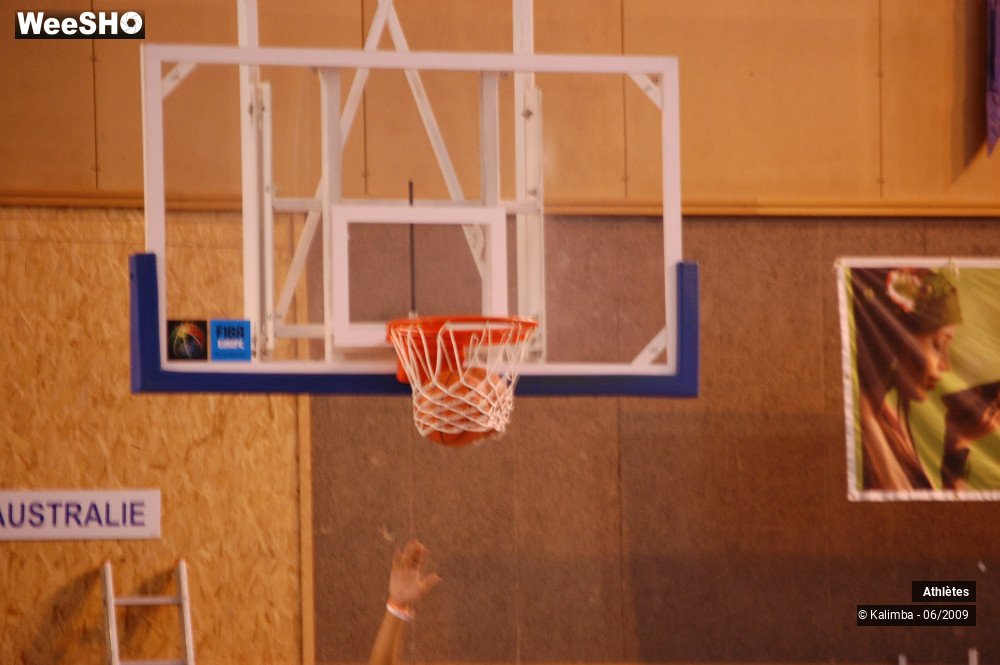 39/43 photos du spectacle Mondial Junior de Basket