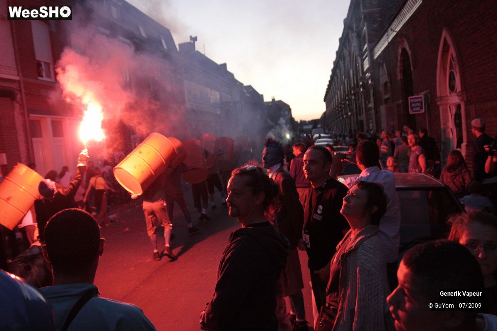 22/50 photos du spectacle Generik Vapeur Ambiance