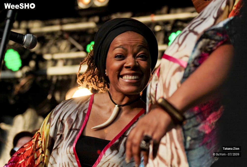 13/39 photos du spectacle Takana Zion