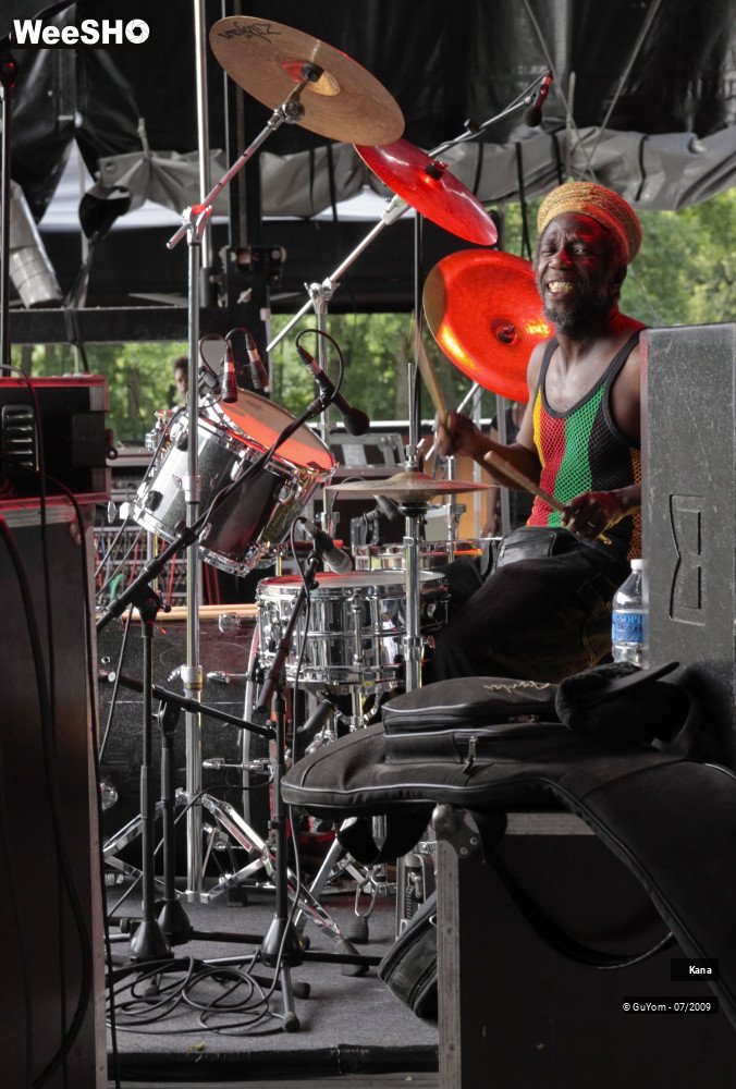 3/46 photos du spectacle Kana et Black Thunder