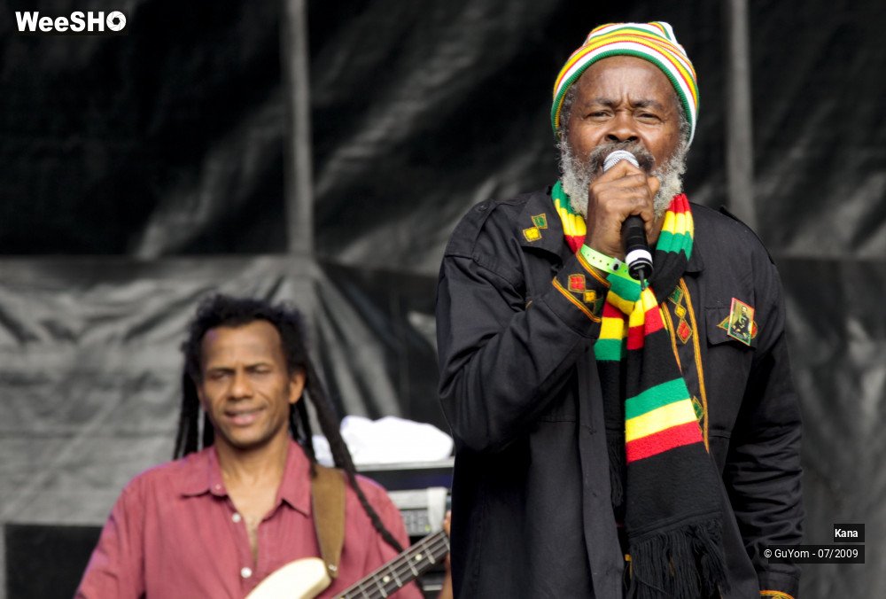 30/46 photos du spectacle Kana et Black Thunder
