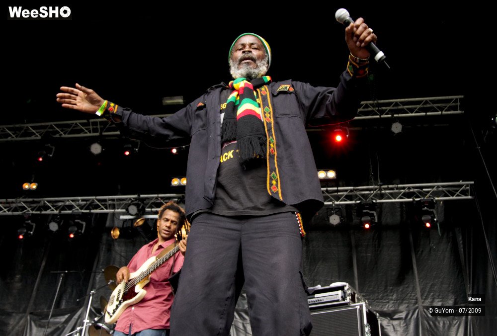 31/46 photos du spectacle Kana et Black Thunder