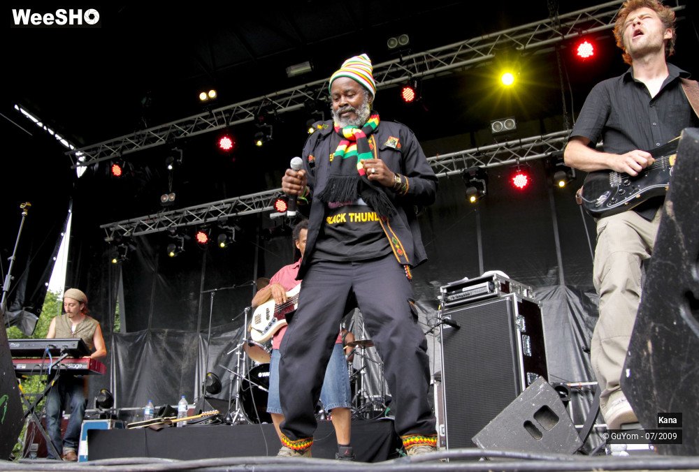 46/46 photos du spectacle Kana et Black Thunder