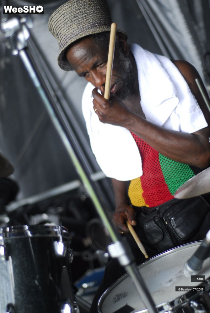 14/29 photos du spectacle Kana Feat Black thunder