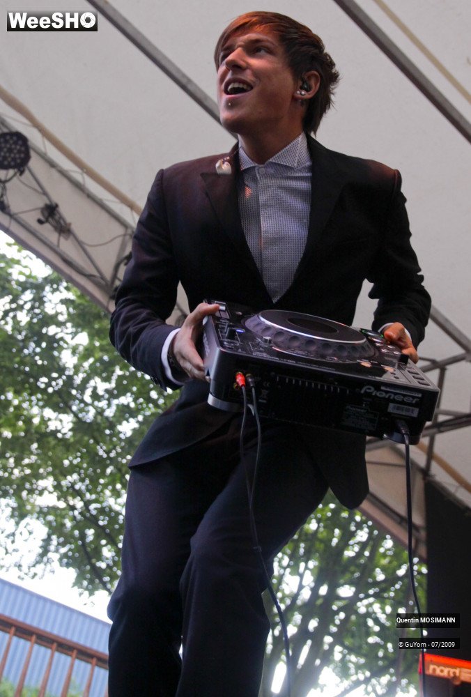 1/50 photos du spectacle Quentin MOSIMANN