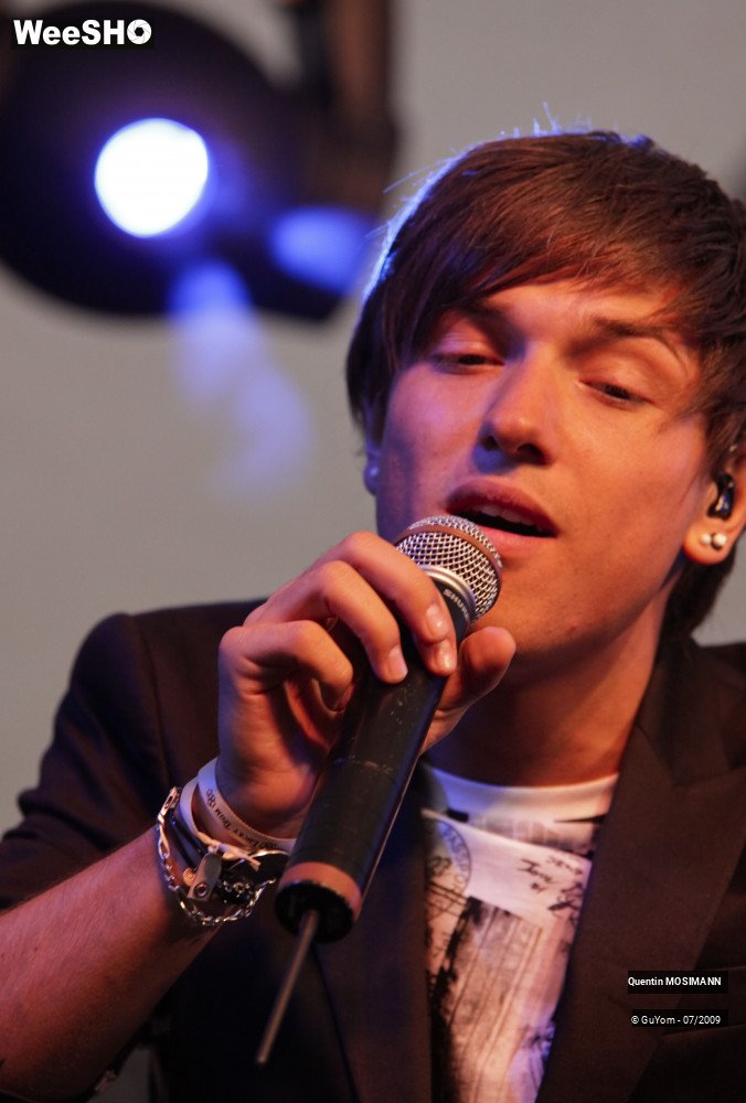 12/50 photos du spectacle Quentin MOSIMANN