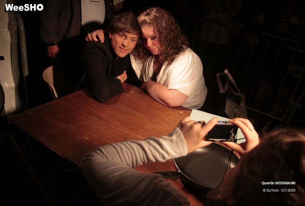 15/30 photos du spectacle Quentin MOSIMANN Backstage