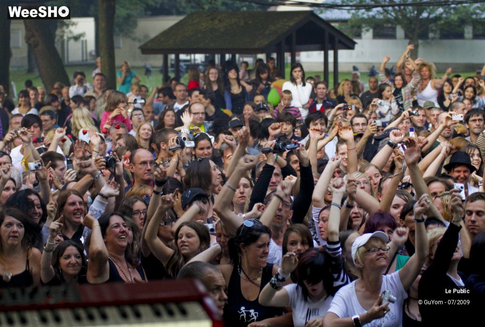 6/33 photos du spectacle Quentin MOSIMANN Ambiance