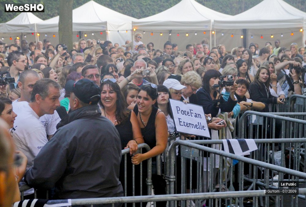 9/33 photos du spectacle Quentin MOSIMANN Ambiance