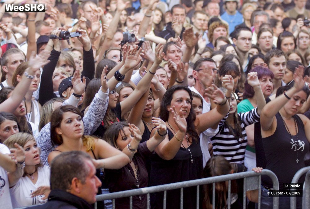 13/33 photos du spectacle Quentin MOSIMANN Ambiance