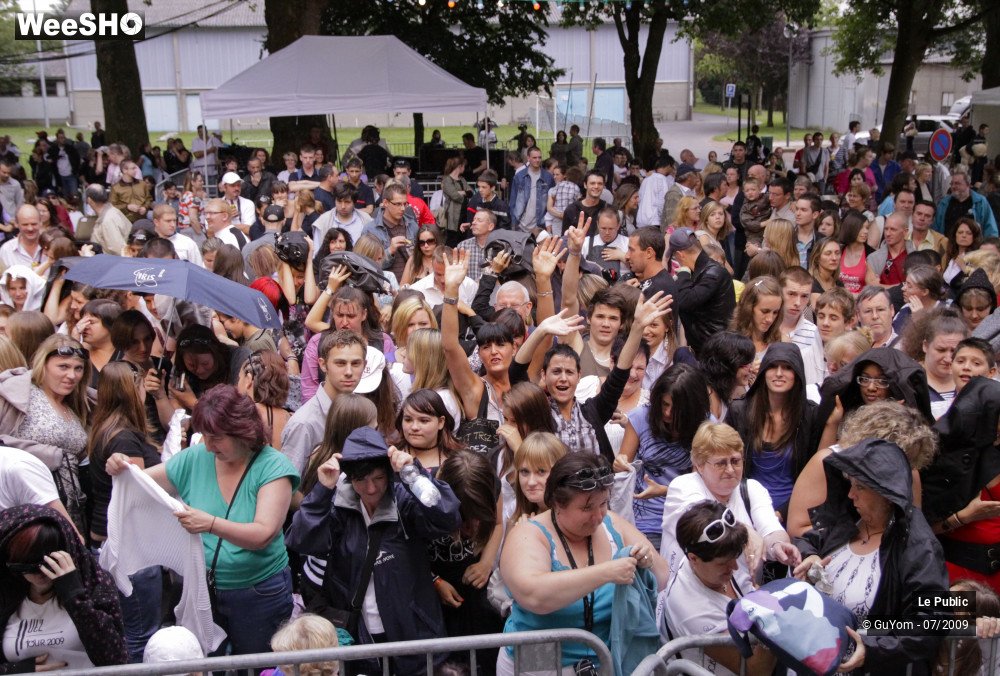 16/33 photos du spectacle Quentin MOSIMANN Ambiance