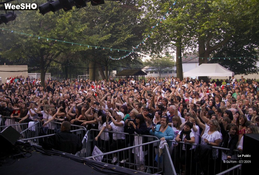 18/33 photos du spectacle Quentin MOSIMANN Ambiance