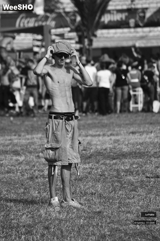 18/50 photos du spectacle Festival de Dour Ambiance 2
