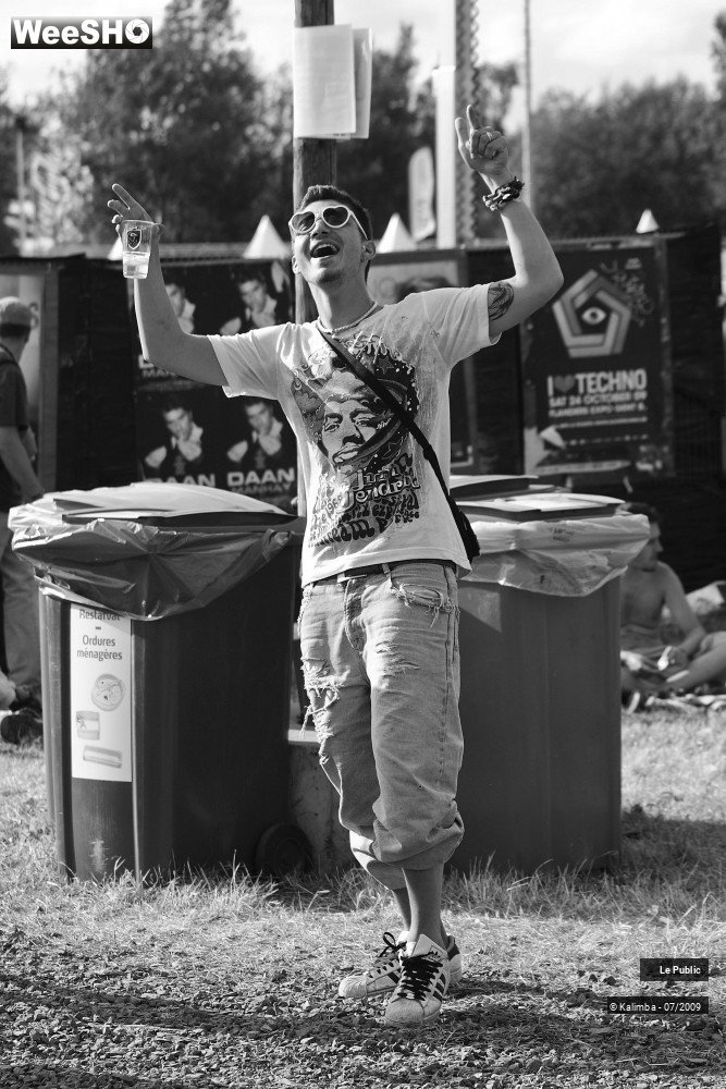 19/47 photos du spectacle Festival de Dour Ambiance 4