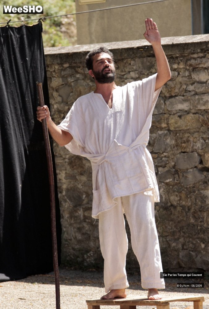 12/34 photos du spectacle Johan Padan à la découverte des Amériques