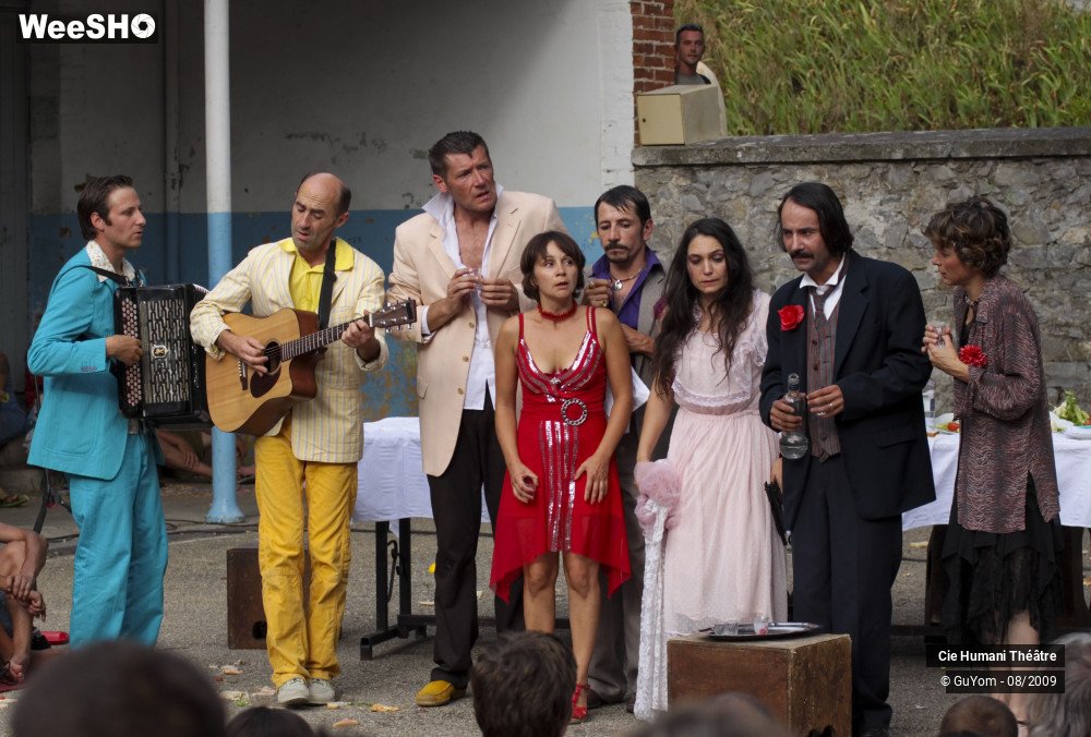 15/45 photos du spectacle La Noce