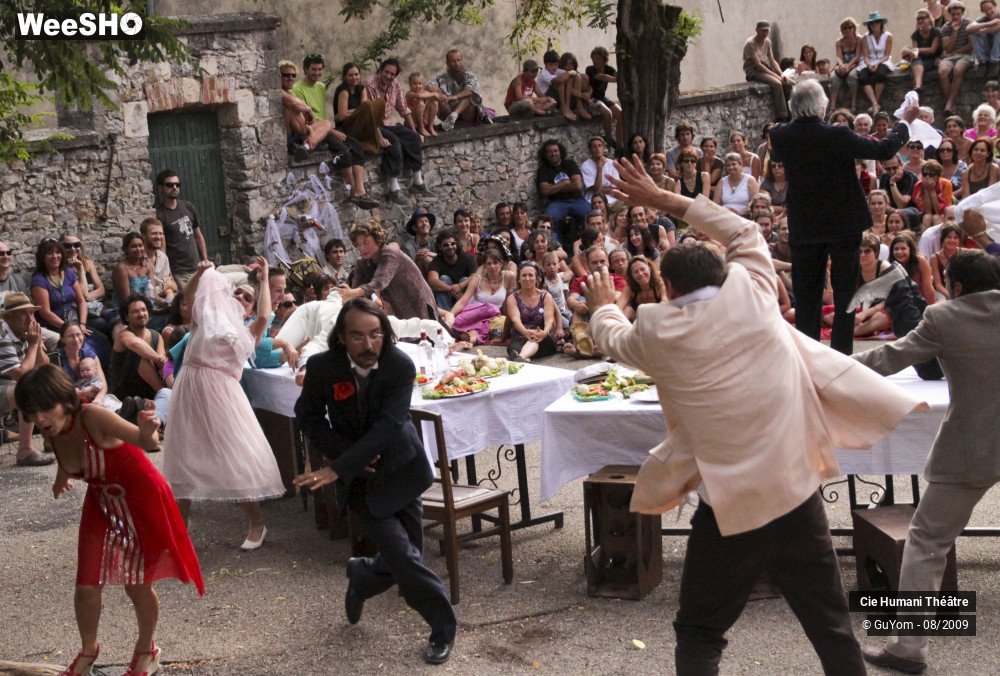 27/45 photos du spectacle La Noce