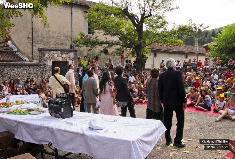39/45 photos du spectacle La Noce