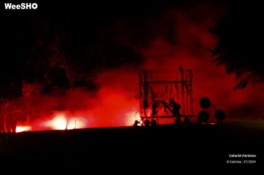 39/40 photos du spectacle Parade de Feu