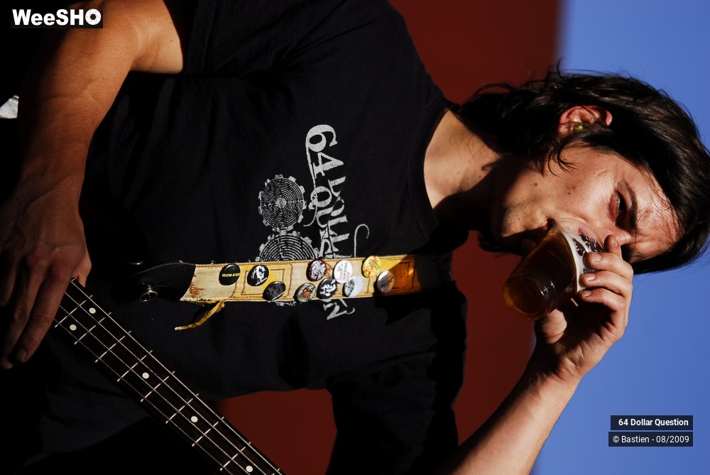 17/64 photos du spectacle 64 Dollar Question