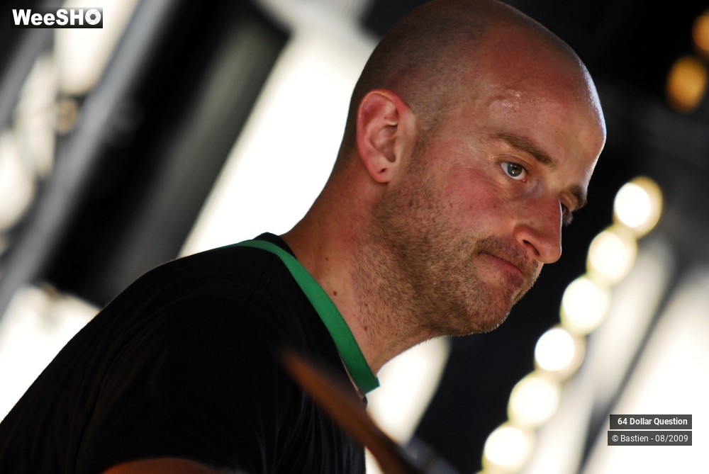 53/64 photos du spectacle 64 Dollar Question