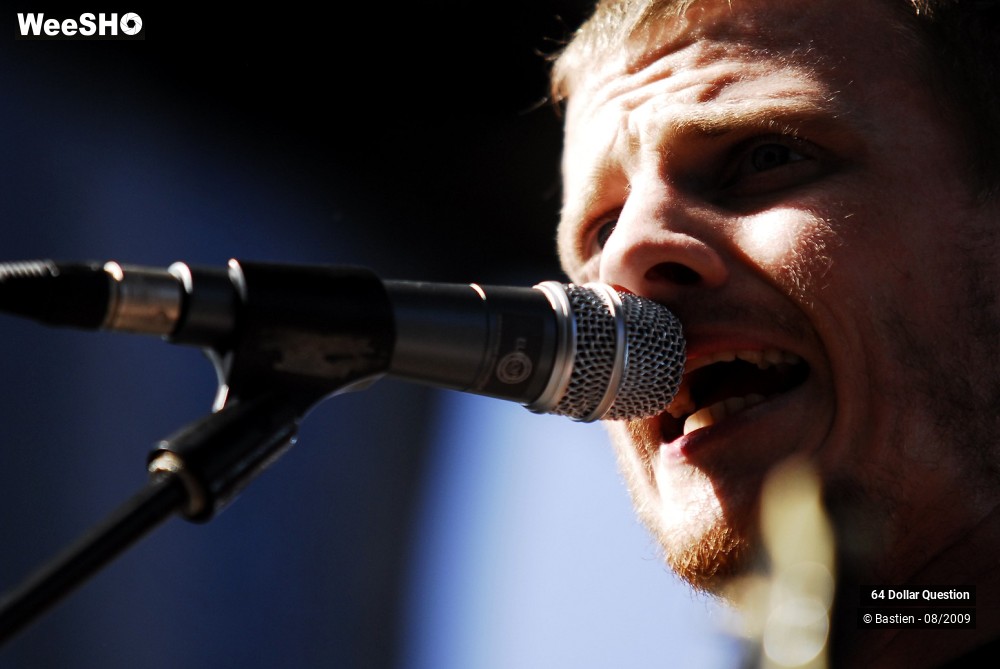 57/64 photos du spectacle 64 Dollar Question