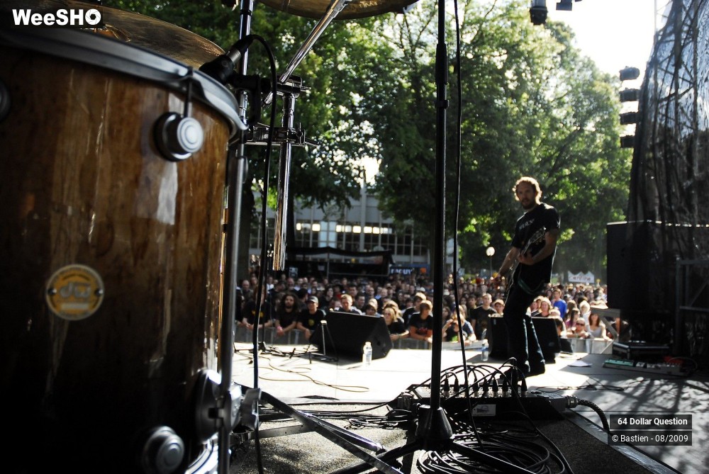 61/64 photos du spectacle 64 Dollar Question