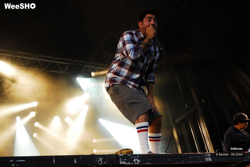 26/38 photos du spectacle Deftones