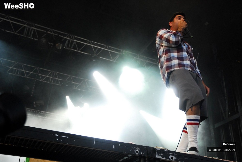 34/38 photos du spectacle Deftones