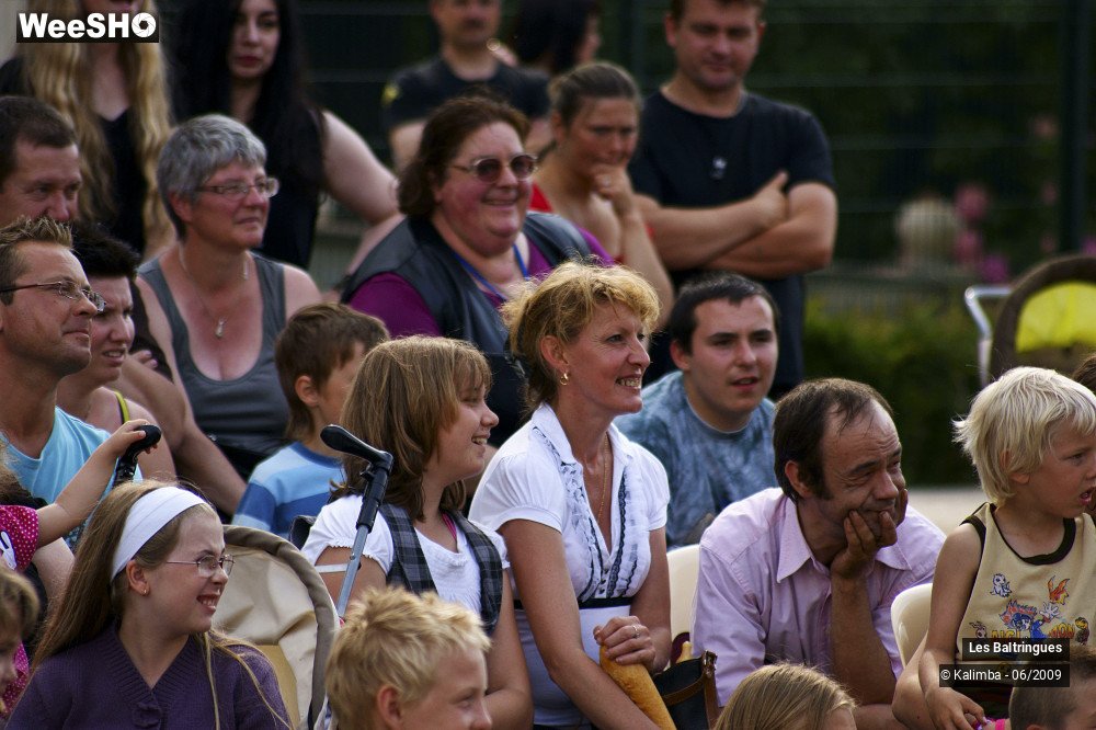 46/47 photos du spectacle La famille Baltringues 2