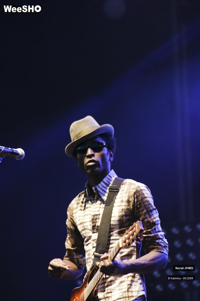 6/47 photos du spectacle Keziah Jones