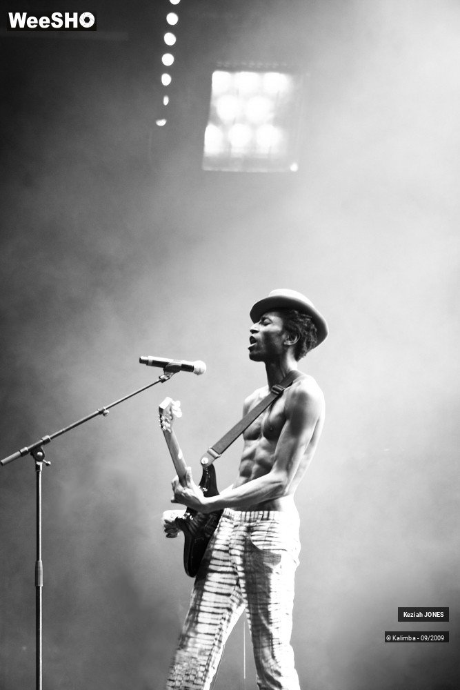 8/47 photos du spectacle Keziah Jones