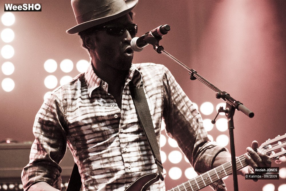 24/47 photos du spectacle Keziah Jones