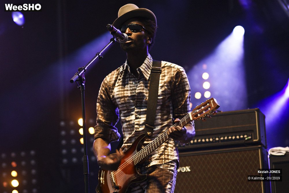44/47 photos du spectacle Keziah Jones