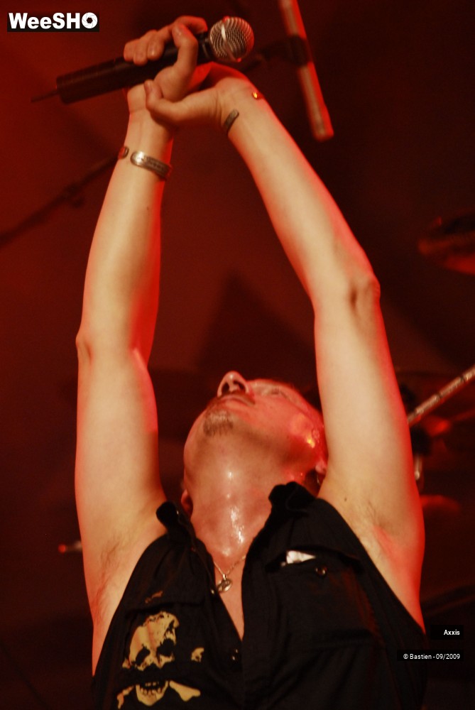 8/32 photos du spectacle Axxis