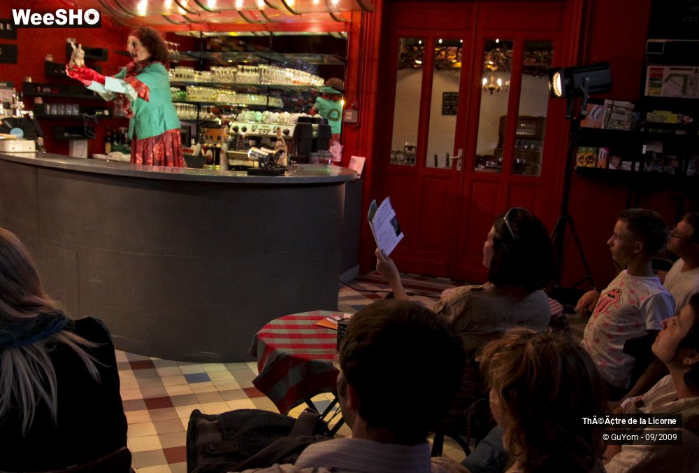 31/34 photos du spectacle La Griffe des Escargots 