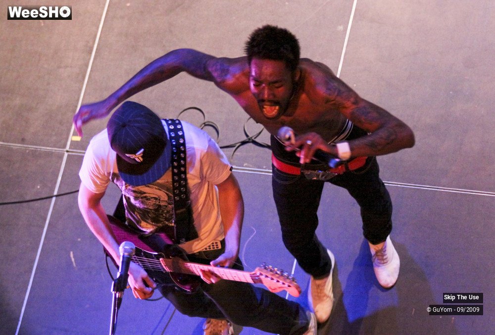 15/47 photos du spectacle Skip The Use vu d'en haut