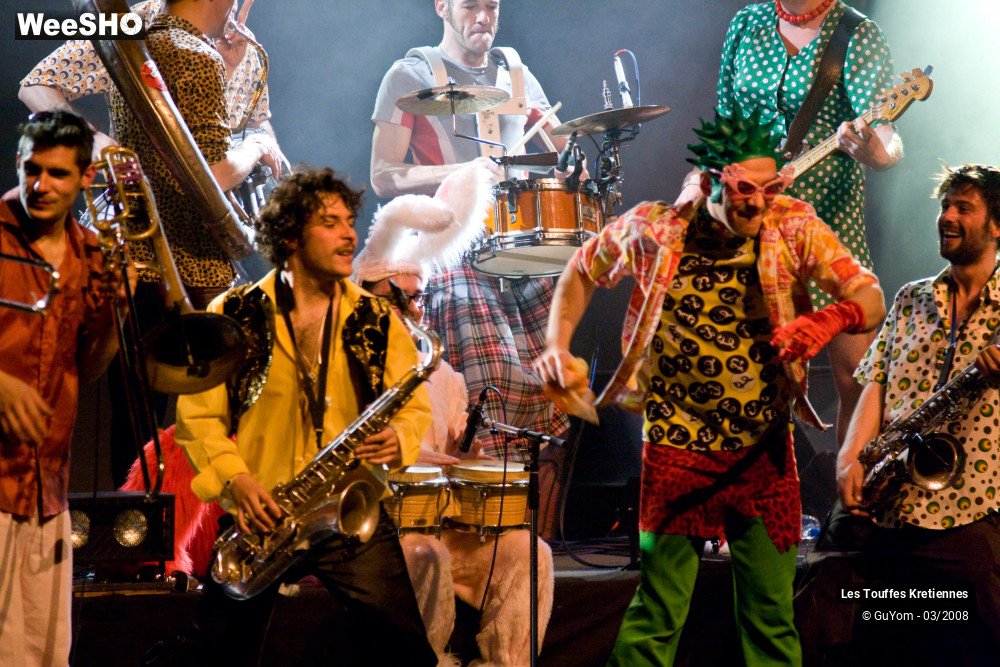 12/34 photos du spectacle Les Touffes Krétiennes invitent Les Marcels