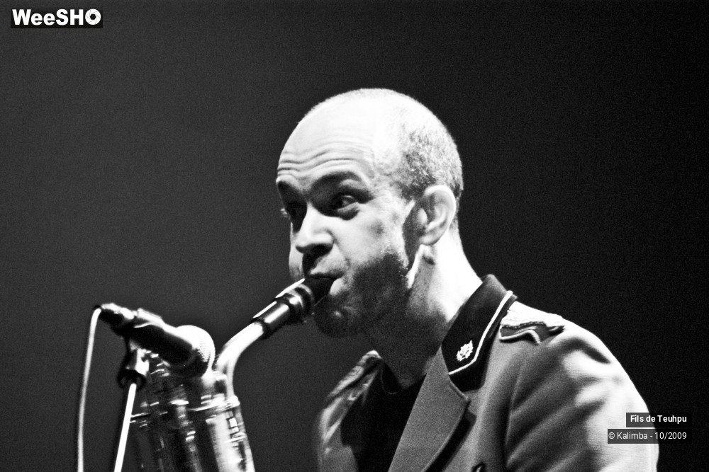 27/43 photos du spectacle Les Fils de Theupu