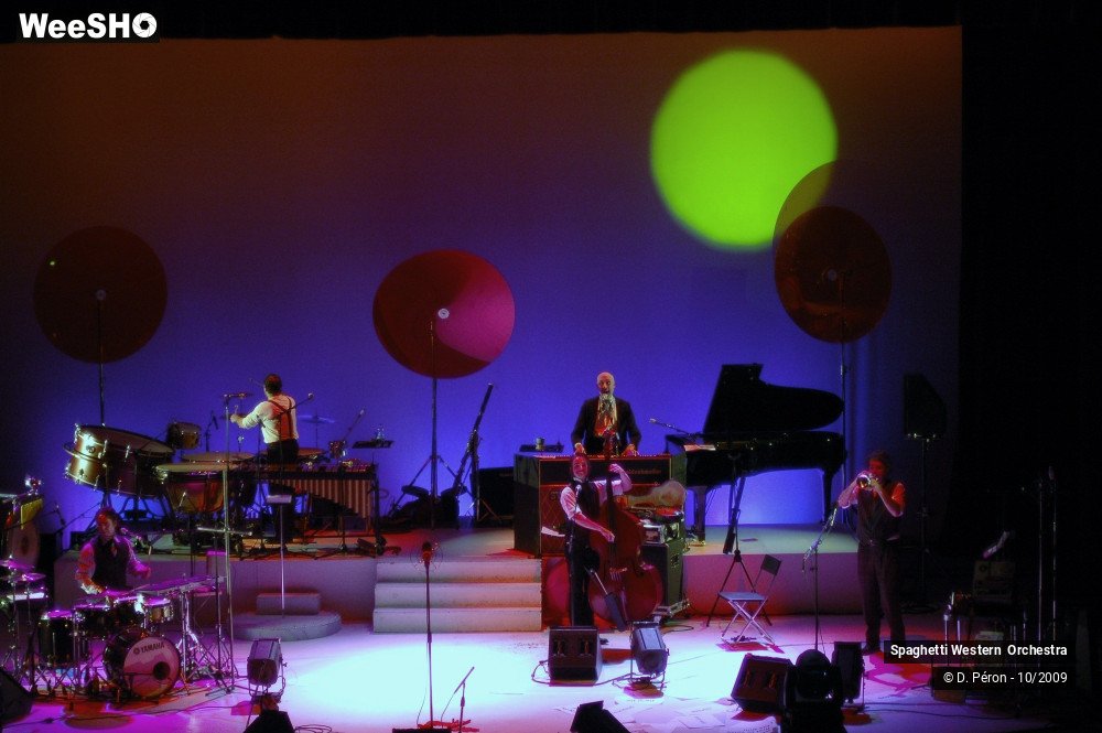 44/49 photos du spectacle Spaghetti Western Orchestra