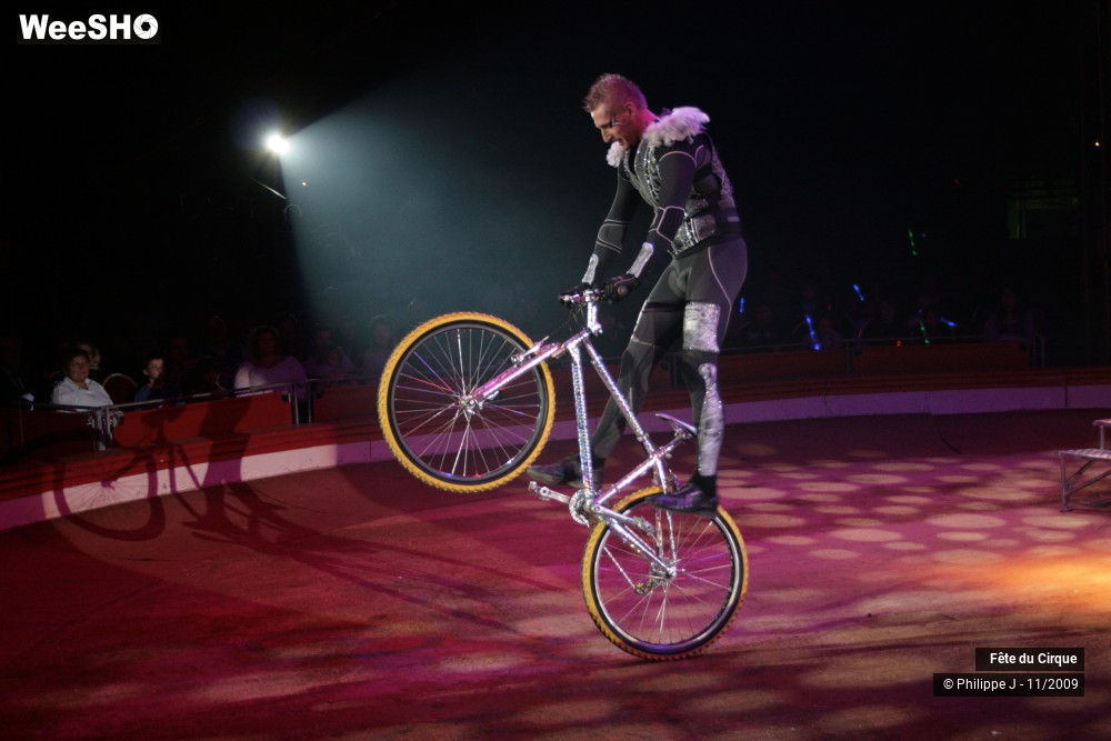 4/20 photos du spectacle Fête lilloise du cirque