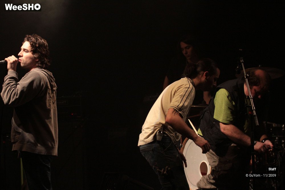 19/31 photos du spectacle La Prog d'Hiver Staff