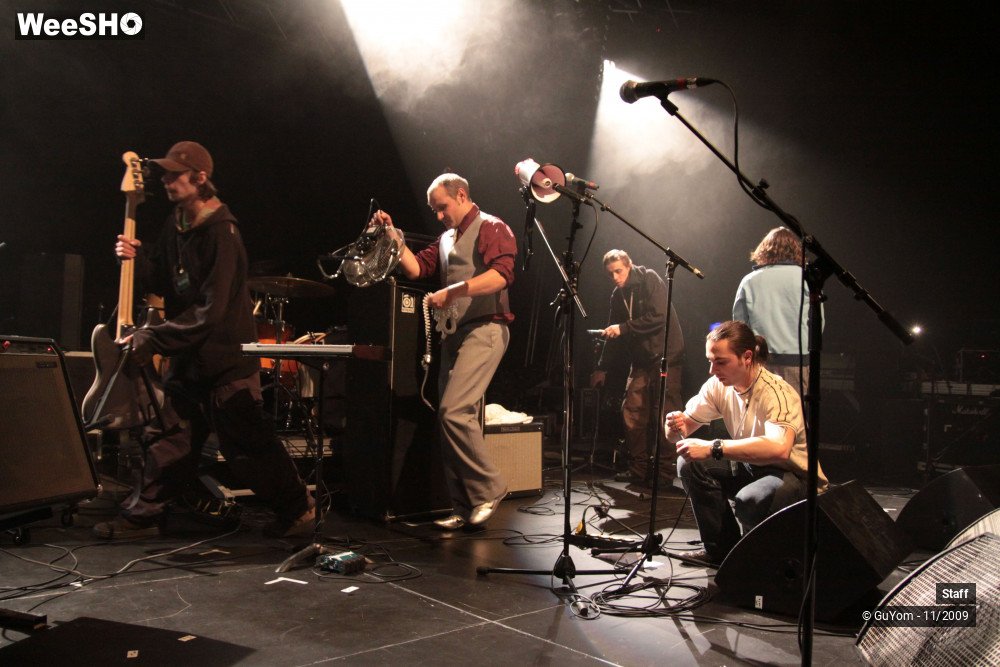 22/31 photos du spectacle La Prog d'Hiver Staff