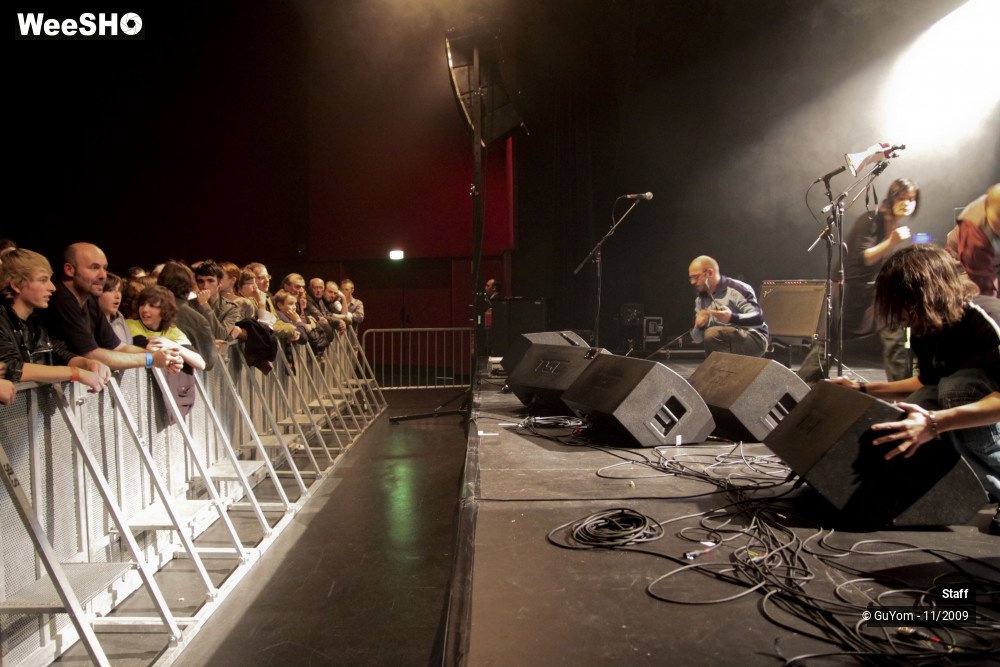 23/31 photos du spectacle La Prog d'Hiver Staff