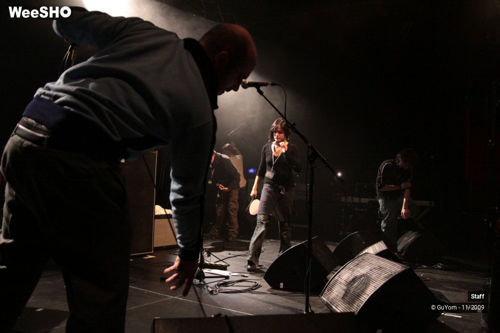 24/31 photos du spectacle La Prog d'Hiver Staff