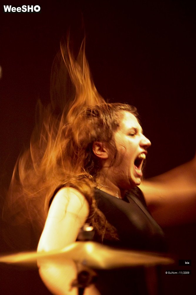 8/50 photos du spectacle Izia